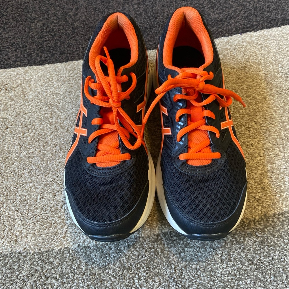 Original Asics Jolt 3 GS Kids Black/ Marigold Orange  Sz 6